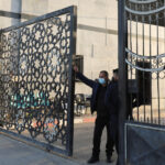 Gaza hostages cross border into Egypt, set for return to Israel